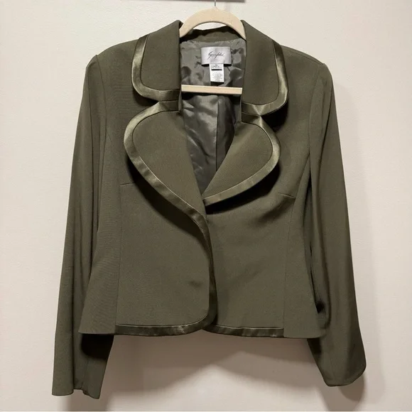 Vintage SUNNY CHOI 100% Silk Cropped Blazer - Size 14 - Made in Canada - Picture 2 of 8